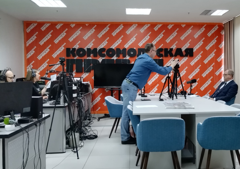1. Председатель ИК МАСС в эфире радио Комсомольская правда 22.06.2023.jpg